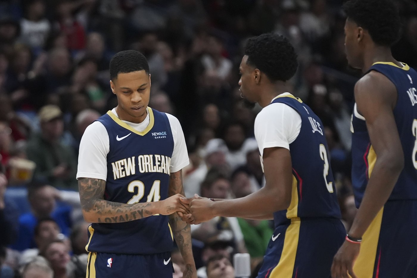 Jokic overcomes slow start for triple-double in the Nuggets' 132-129 OT win over the Pelicans | iNFOnews.ca