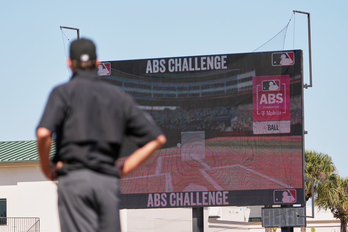 Robot umpires are coming to MLB. Here’s how they work | iNFOnews.ca