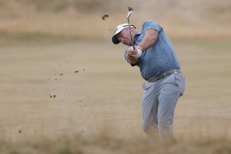 Ryan Fox matches major championship record with a 62 in the British Open | iNFOnews.ca