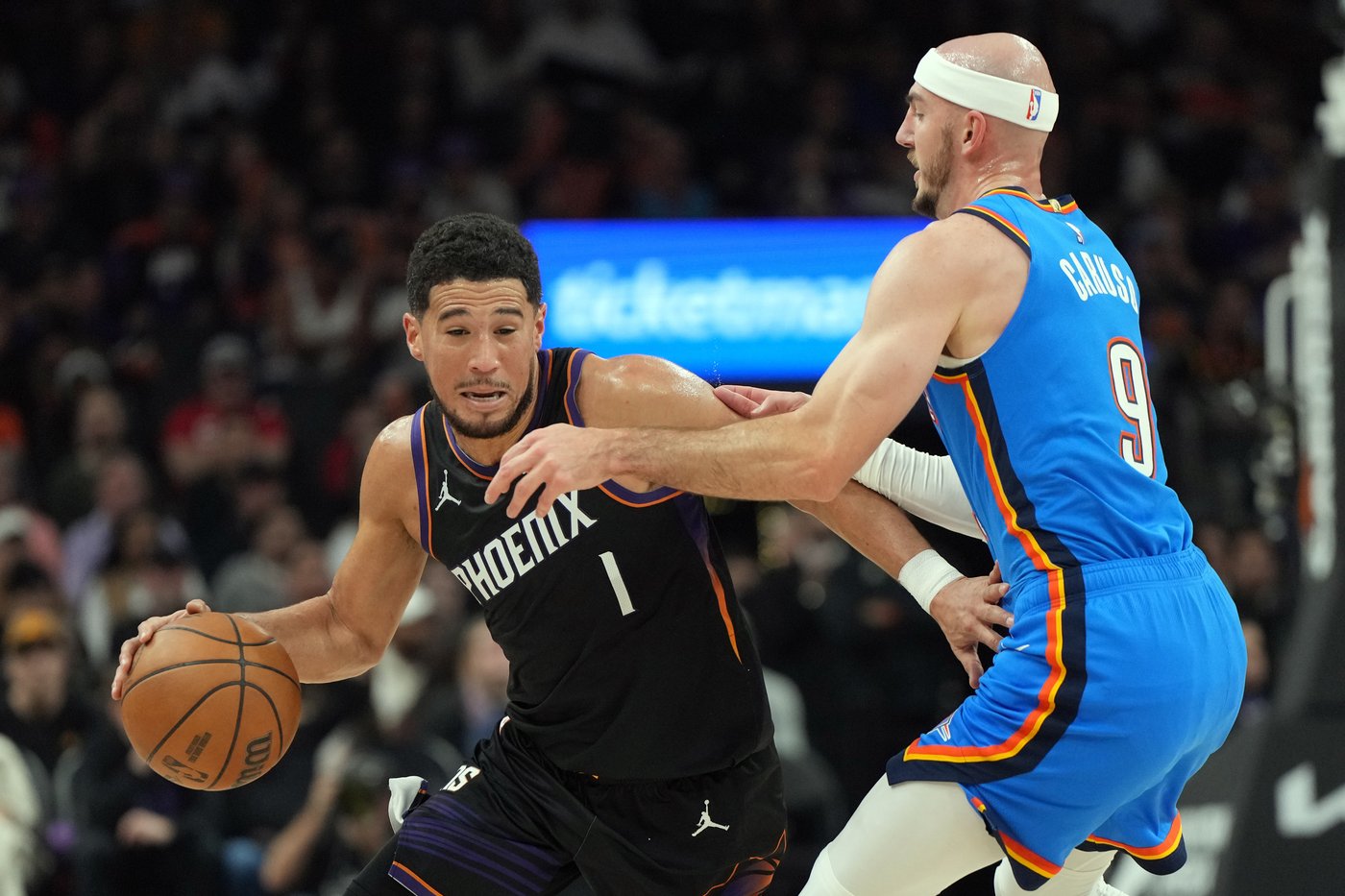 Devin Booker hits a 3-pointer with 0.7 seconds left to lift Suns over NBA-best Thunder 108-105 | iNFOnews.ca