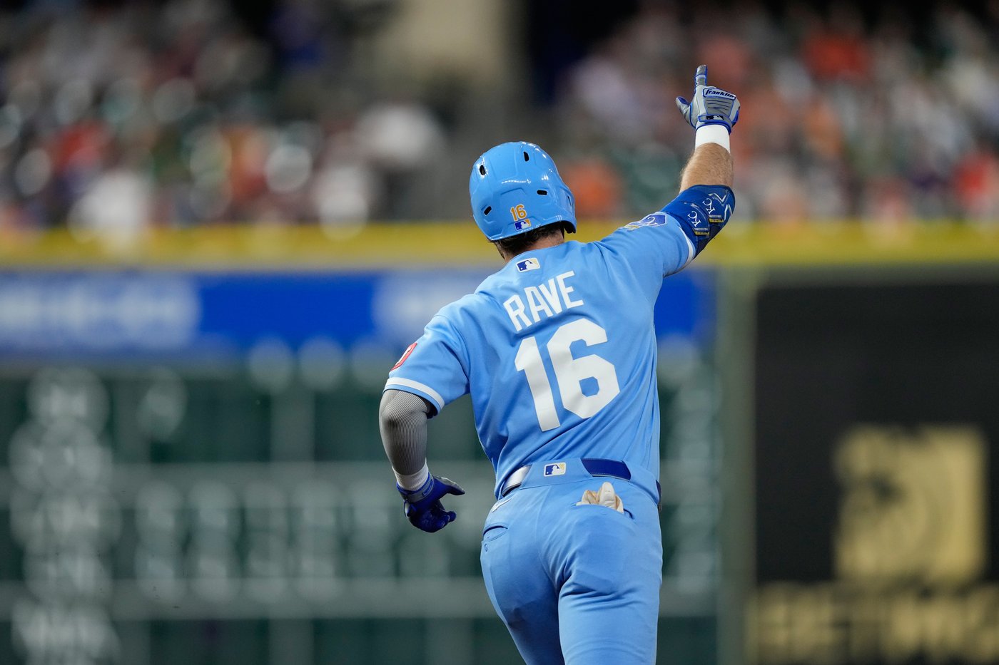Rave and Massey homer as Royals beat Astros 5-2, dropping Houston into first-place tie with Texas | iNFOnews.ca