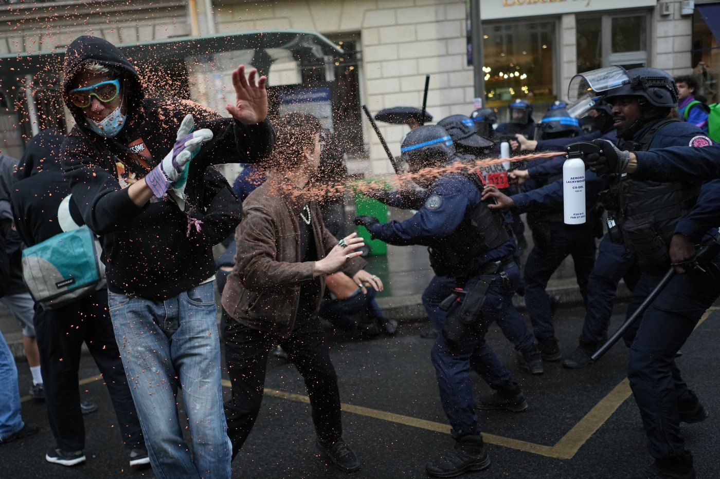 France's far-left presidential candidate cheers Gen Z school protests | iNFOnews.ca