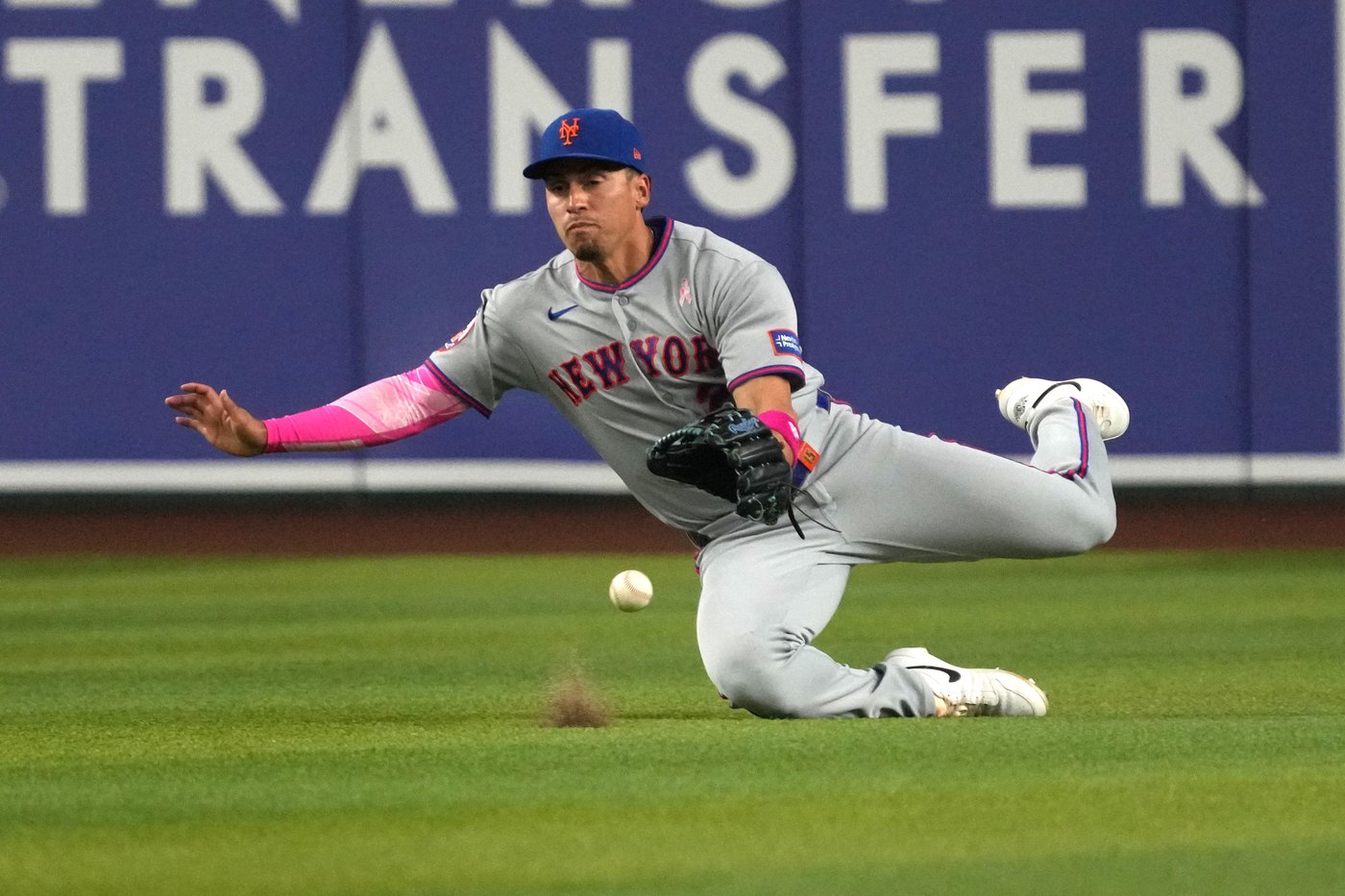 Rodriguez comes within 2 outs of first complete game, Diamondbacks beat hapless Mets 5-1 | iNFOnews.ca Rodriguez comes within 2 outs of first complete game, Diamondbacks beat hapless Mets 5-1 | iNFOnews.ca