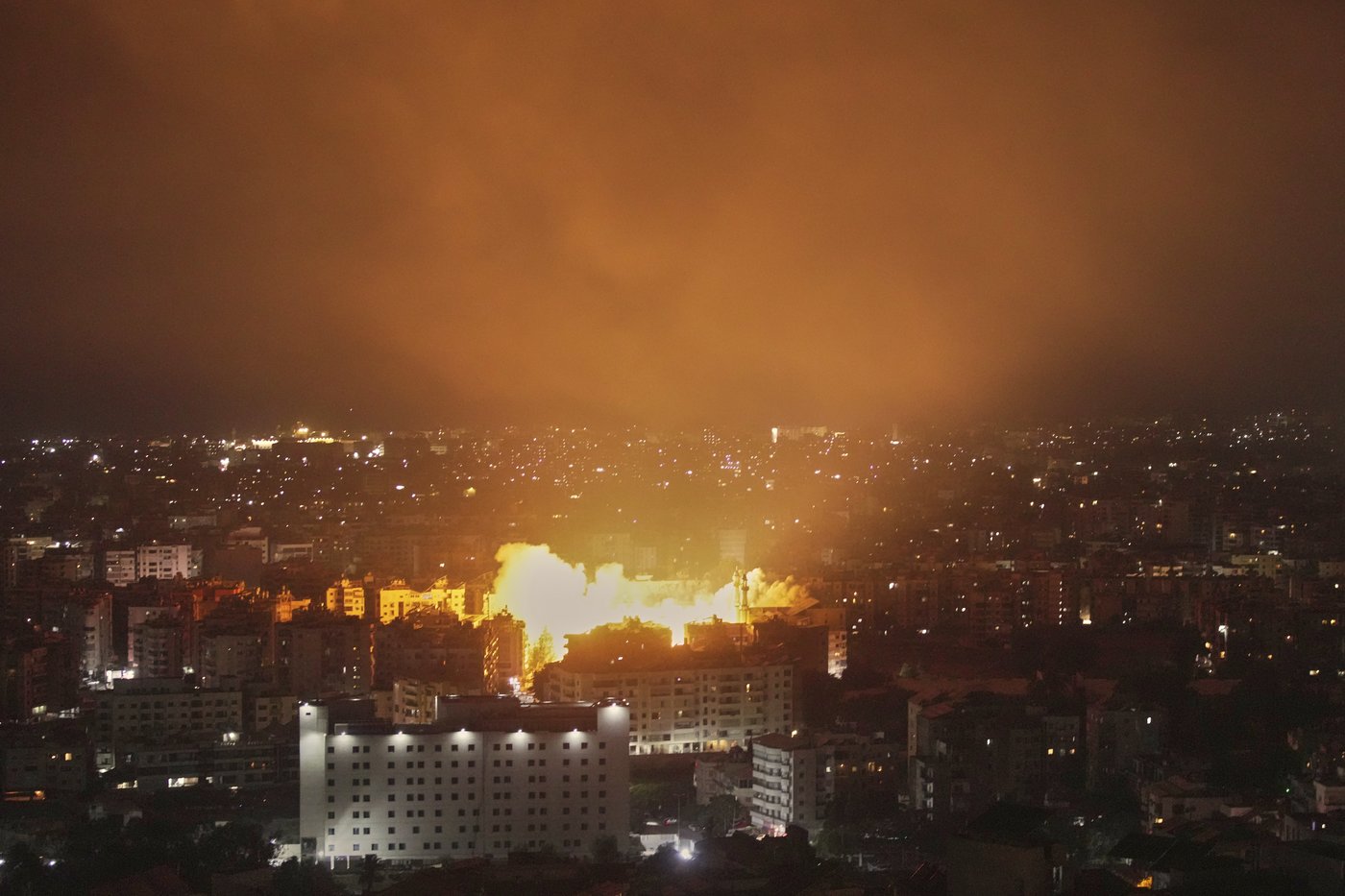 Israel strikes Beirut's suburbs to target what it says is Hezbollah drone production | iNFOnews.ca