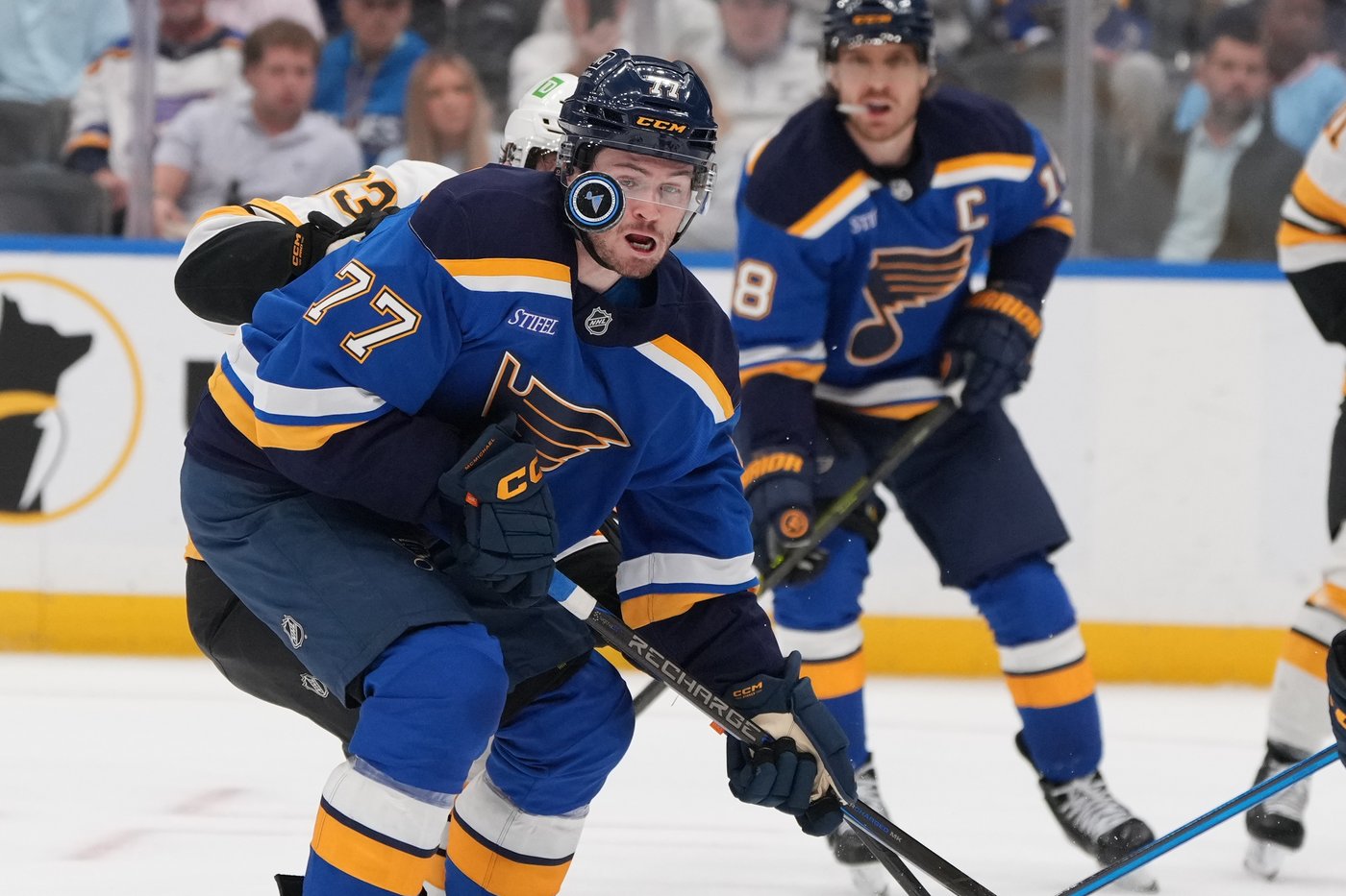 Thomas, Broberg lead Blues to 4-1 win over Bruins | iNFOnews.ca