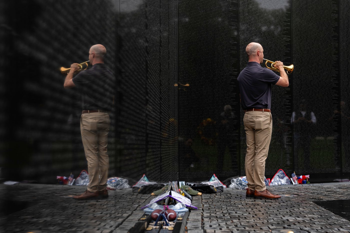 Photos of Memorial Day events remembering US soldiers and sailors | iNFOnews.ca