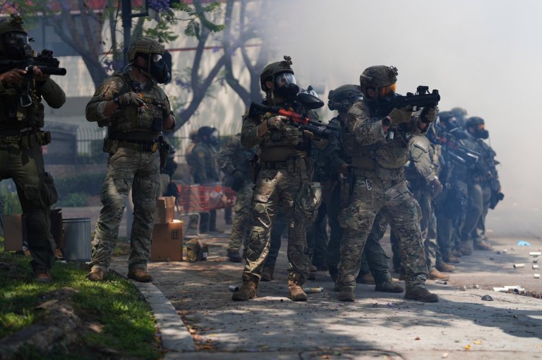 Federal appeals court blocks California law requiring federal agents to wear identification | iNFOnews.ca