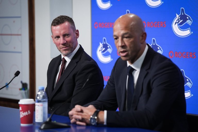 Canucks name Mougenel, Smith, Krog as assistants on Malhotra's staff | iNFOnews.ca