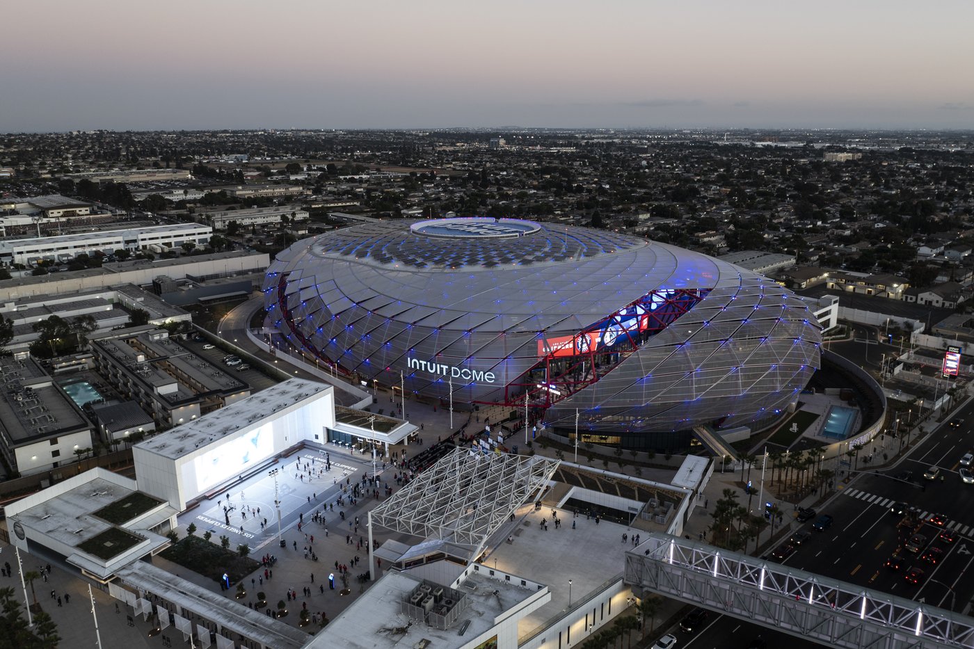 Intuit Dome opens its doors to Los Angeles Clippers fans | iNFOnews.ca