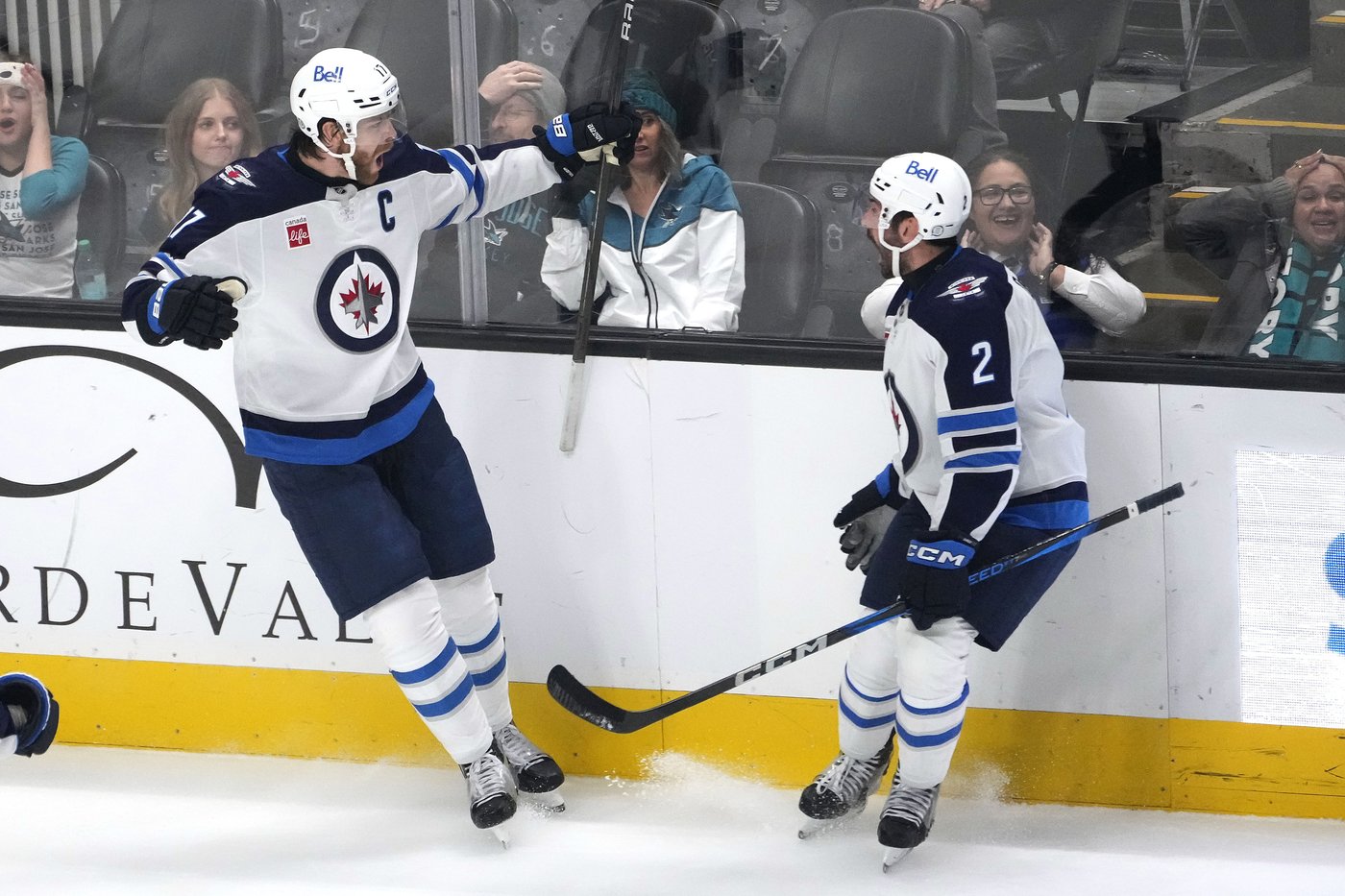 Lowry scores late goal to help Jets sink Sharks 4-3 | iNFOnews.ca Lowry scores late goal to help Jets sink Sharks 4-3 | iNFOnews.ca