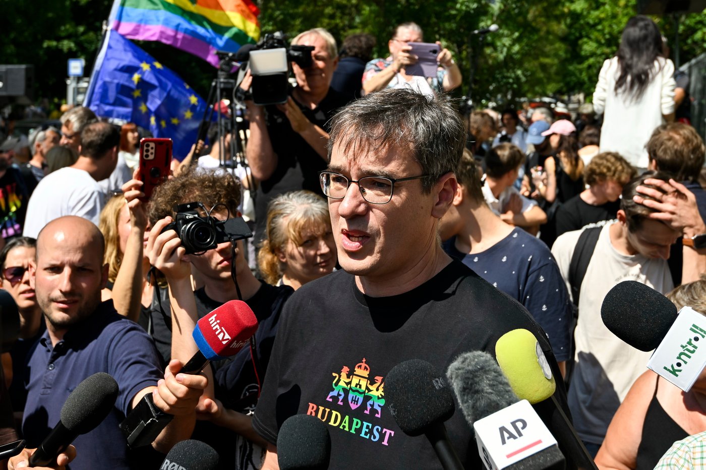 Budapest mayor charged for organizing a banned LGBTQ+ Pride event in Hungary's capital | iNFOnews.ca