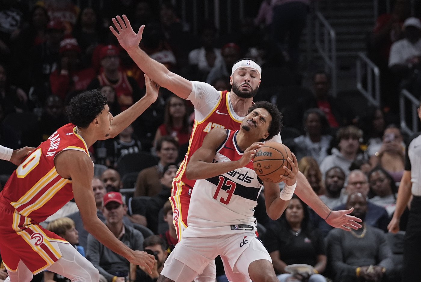 Kuzma scores 25 as the Wizards pick up their first win with a 121-119 victory over Hawks | iNFOnews.ca Kuzma scores 25 as the Wizards pick up their first win with a 121-119 victory over Hawks | iNFOnews.ca