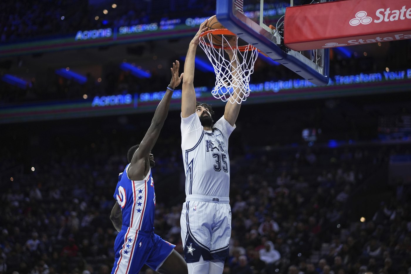 Franz Wagner and Jalen Suggs power the Magic to a 106-102 win over the short-handed 76ers | iNFOnews.ca