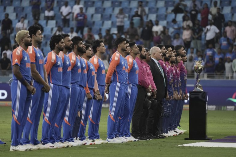 India wins first toss after 15 failures and fields against UAE at Asia Cup cricket | iNFOnews.ca
