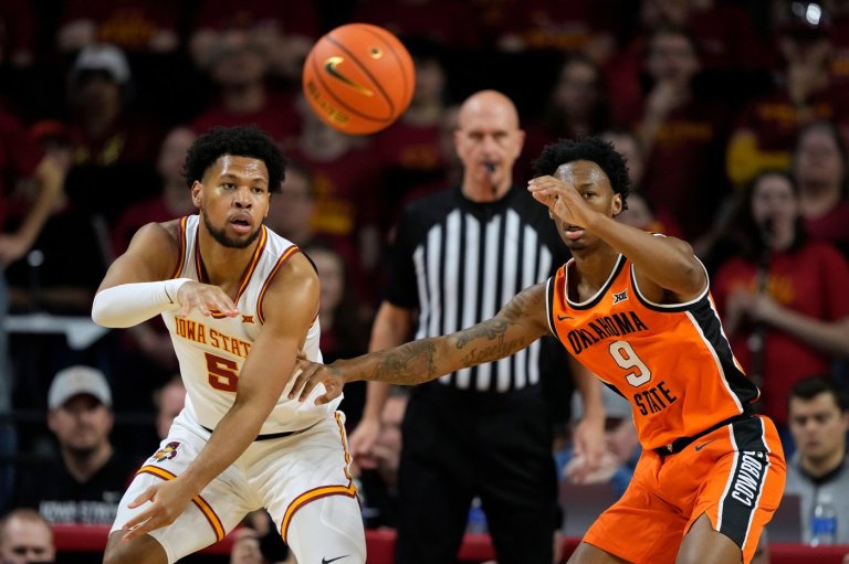 No. 3 Iowa State takes control late in 1st half vs. Oklahoma State and wins 83-71 to improve to 16-0 | iNFOnews.ca