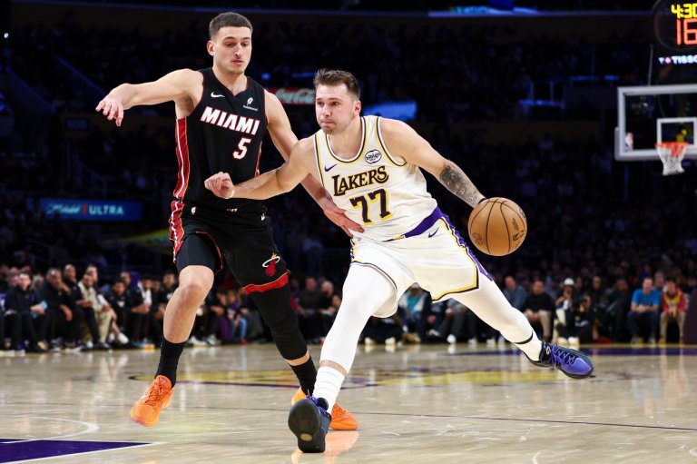 Lakers beat Heat 130-120 behind Doncic's triple-double | iNFOnews.ca Lakers beat Heat 130-120 behind Doncic's triple-double | iNFOnews.ca