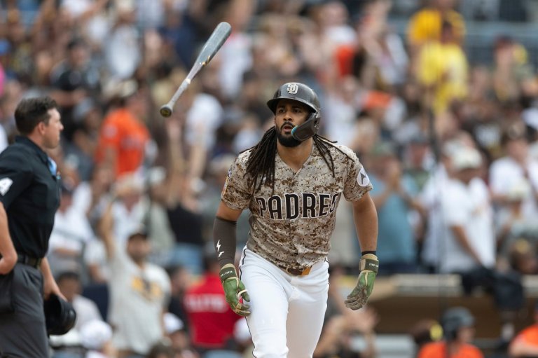 Fernando Tatis Jr. and newcomer Austin Hays power Padres to 7-2 victory over Astros | iNFOnews.ca