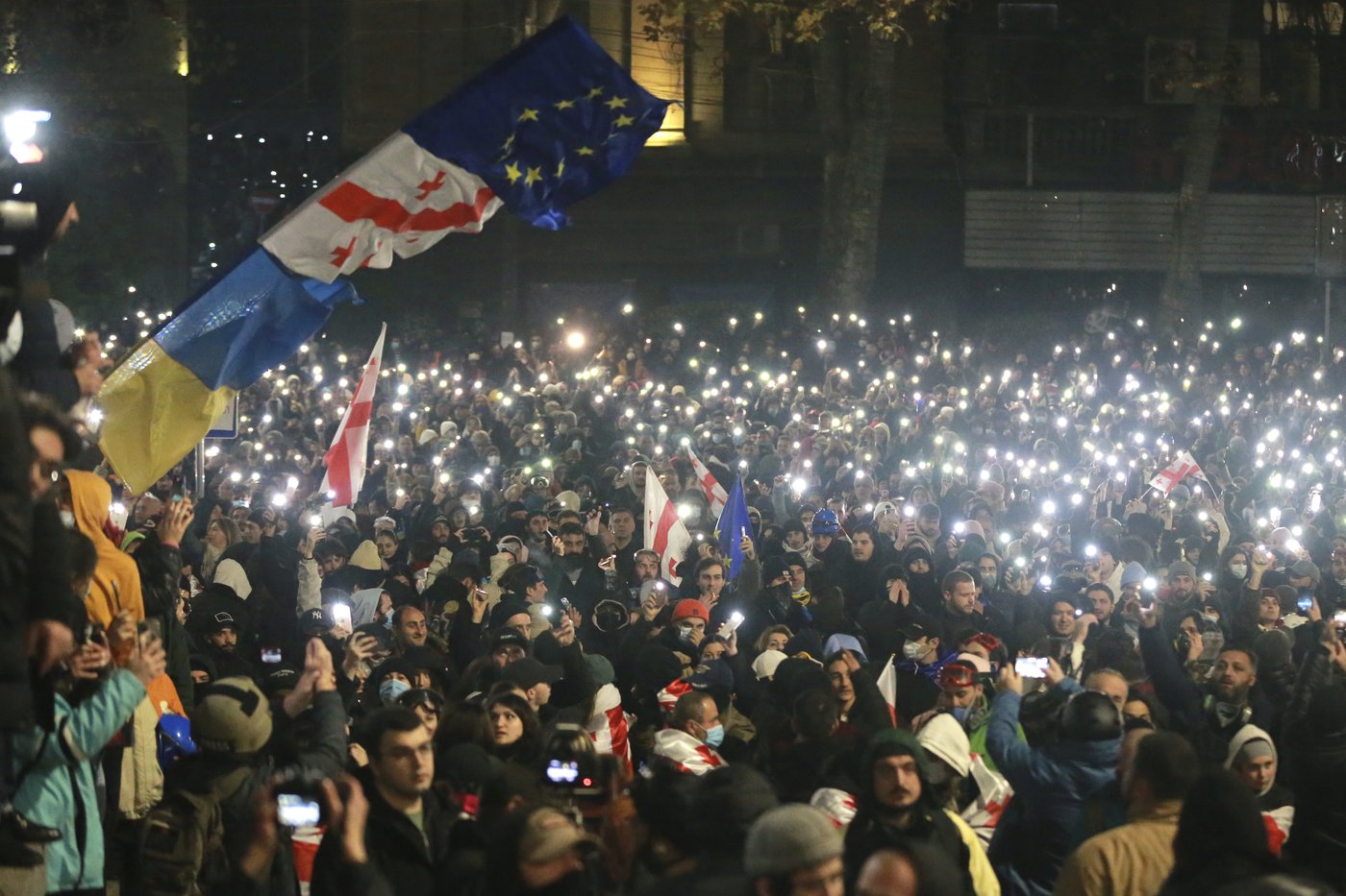 Protesters gather for third night of demonstrations after Georgia announces suspension of EU talks | iNFOnews.ca