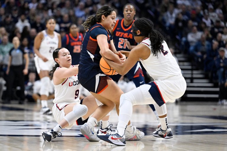 A few years after Syracuse threw a scare into UConn, the Orange are back to try to pull off an upset | iNFOnews.ca