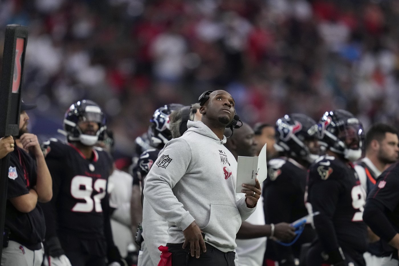 Texans win AFC South for 2nd straight season and 8th time in franchise history | iNFOnews.ca Texans win AFC South for 2nd straight season and 8th time in franchise history | iNFOnews.ca