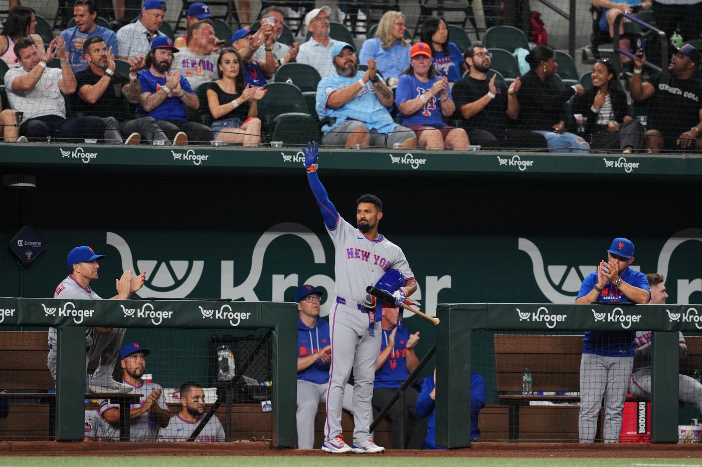 Mets win 1st game after Andy Green named full-time manager, beating AL West-leading Rangers 6-3 | iNFOnews.ca Mets win 1st game after Andy Green named full-time manager, beating AL West-leading Rangers 6-3 | iNFOnews.ca