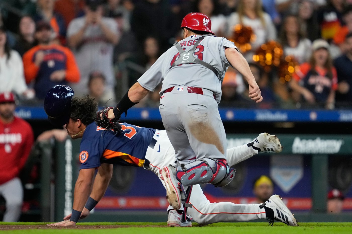 Cardinals top Astros 7-5 in 10 innings to extend win streak to 5 games | iNFOnews.ca Cardinals top Astros 7-5 in 10 innings to extend win streak to 5 games | iNFOnews.ca