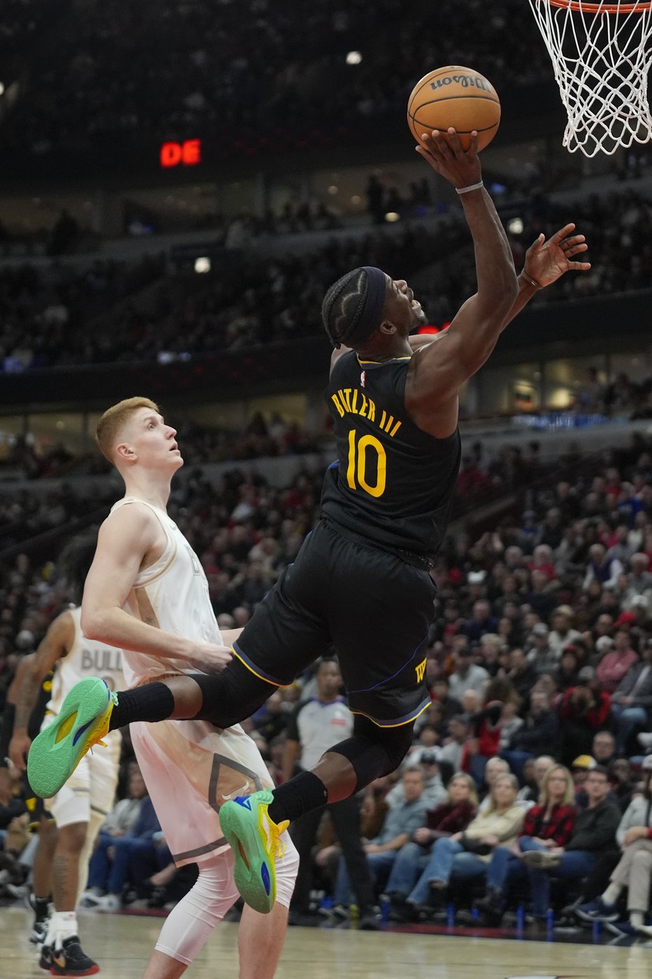Jimmy Butler gets off to a good start with Warriors by scoring 25 points against Bulls in his debut | iNFOnews.ca Jimmy Butler gets off to a good start with Warriors by scoring 25 points against Bulls in his debut | iNFOnews.ca