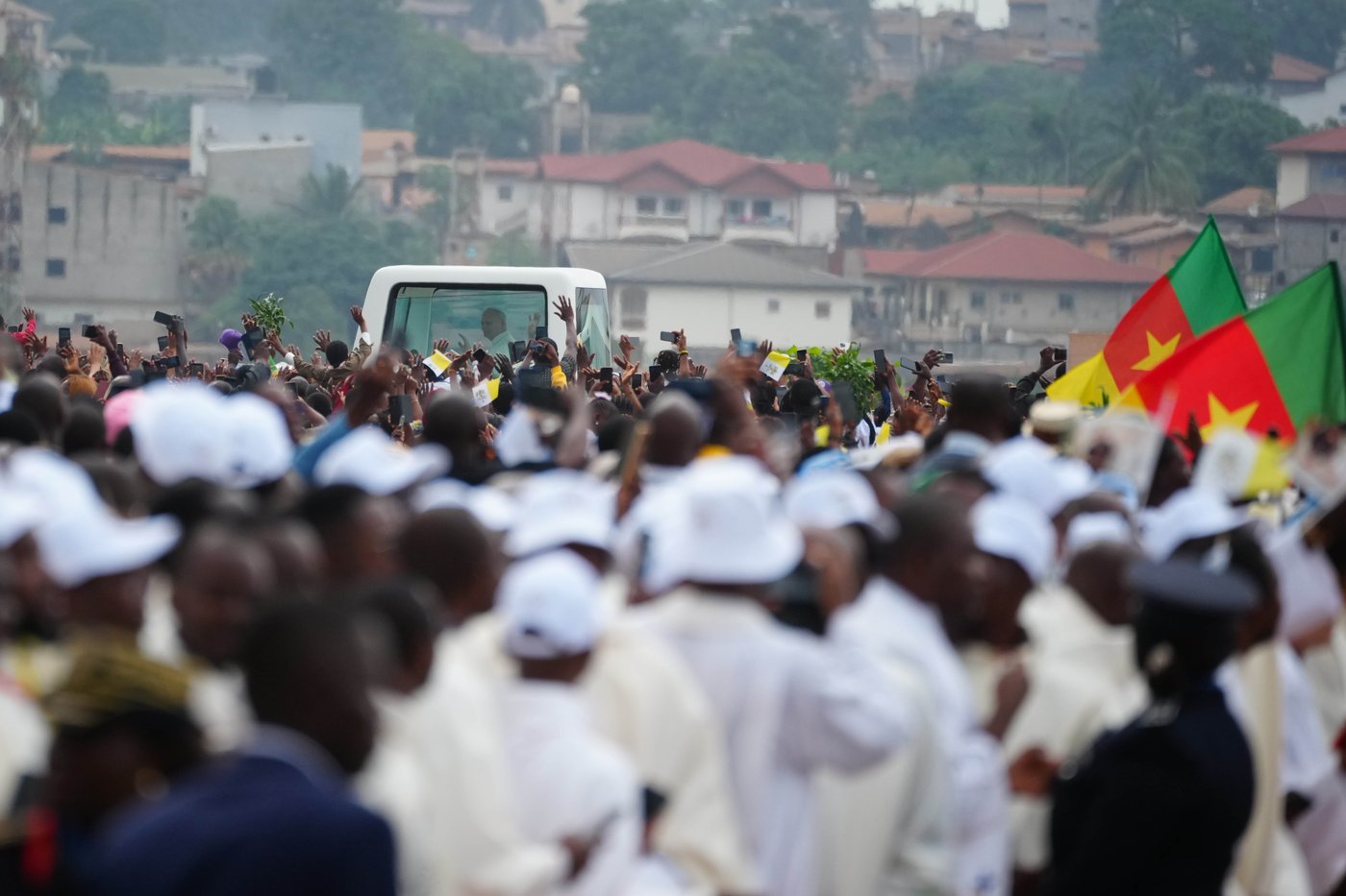Pope wraps up Cameroon visit with Mass as he looks ahead to Angola | iNFOnews.ca Pope wraps up Cameroon visit with Mass as he looks ahead to Angola | iNFOnews.ca
