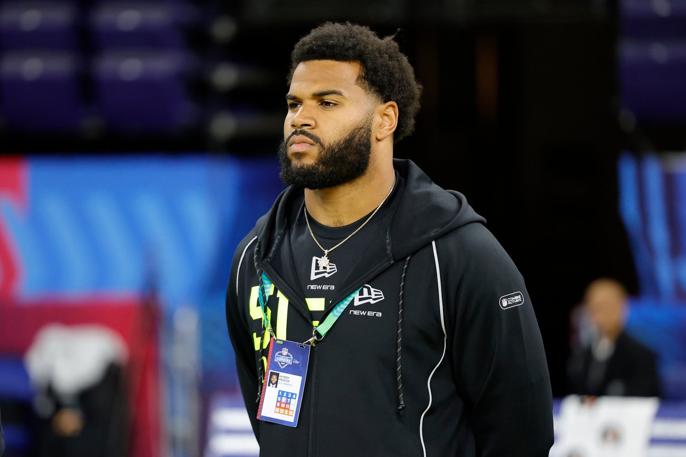 Canadian DL Akheem Mesidor projected 15th overall in NFL mock draft | iNFOnews.ca