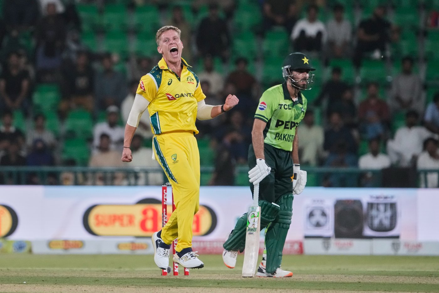 Nathan Ellis shines as Australia beats Pakistan by 41 runs to level ODI series | iNFOnews.ca Nathan Ellis shines as Australia beats Pakistan by 41 runs to level ODI series | iNFOnews.ca