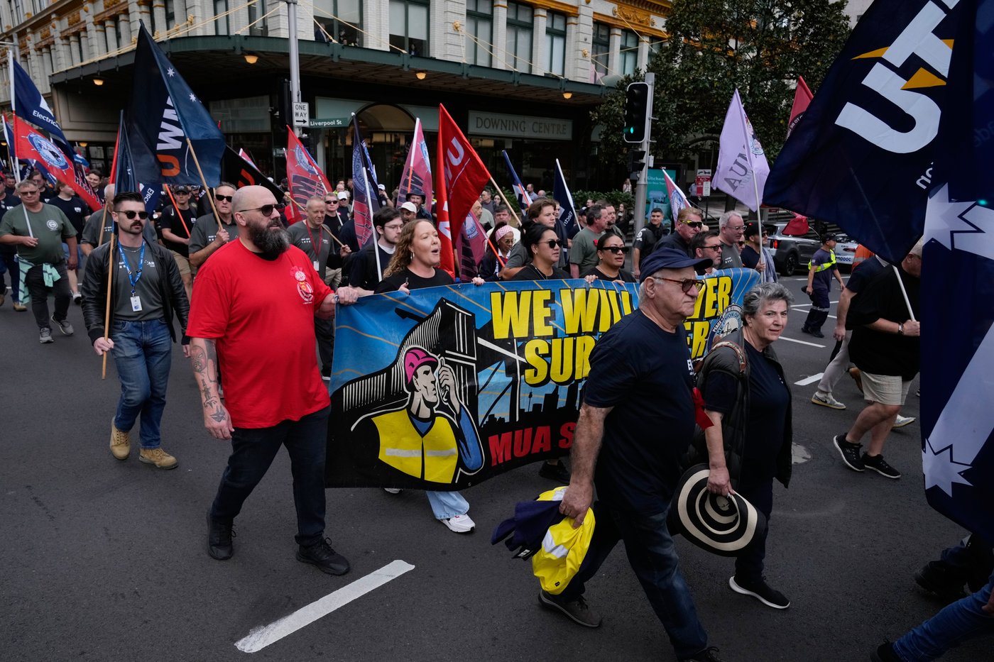 Workers around the world demonstrate on May Day, in photos | iNFOnews.ca