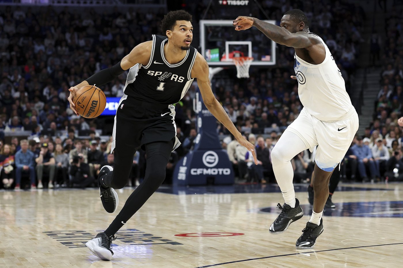 DiVincenzo scores 26 to lead Timberwolves past Spurs 112-110 despite 34 points from Wembanyama | iNFOnews.ca DiVincenzo scores 26 to lead Timberwolves past Spurs 112-110 despite 34 points from Wembanyama | iNFOnews.ca