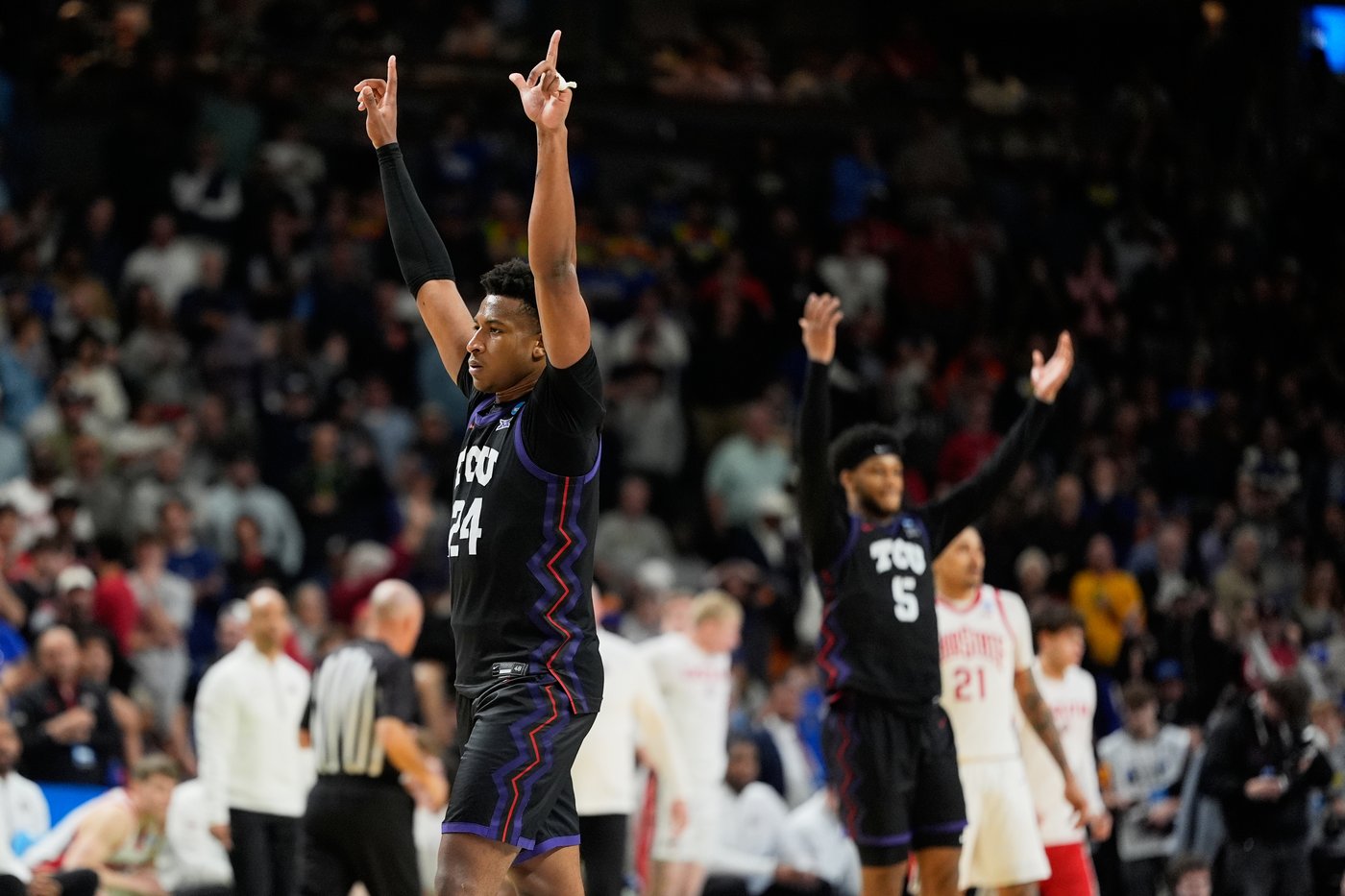 Xavier Edmonds' layup with 4.3 seconds left lifts TCU to 66-64 March Madness win over Ohio State | iNFOnews.ca