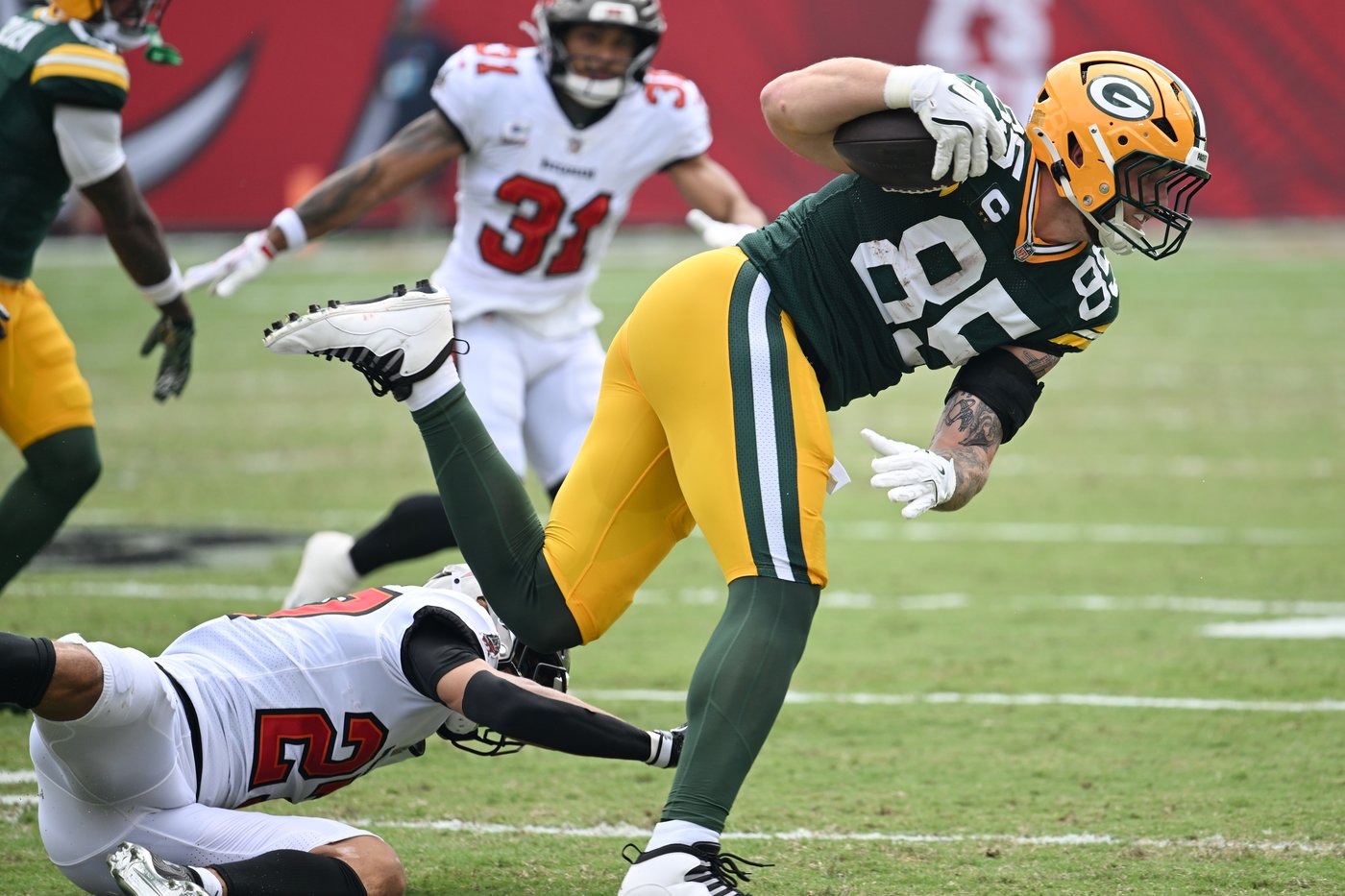 Packers tight end Tucker Kraft struggling with drops as he comes back from torn ACL | iNFOnews.ca
