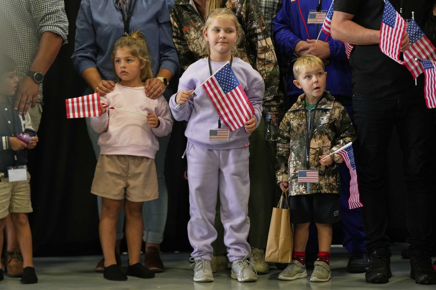 Trump administration welcomes 59 white South Africans as refugees | iNFOnews.ca Trump administration welcomes 59 white South Africans as refugees | iNFOnews.ca