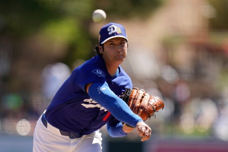 Shohei Ohtani throws 4 1/3 scoreless innings in spring debut on mound for the Los Angeles Dodgers | iNFOnews.ca
