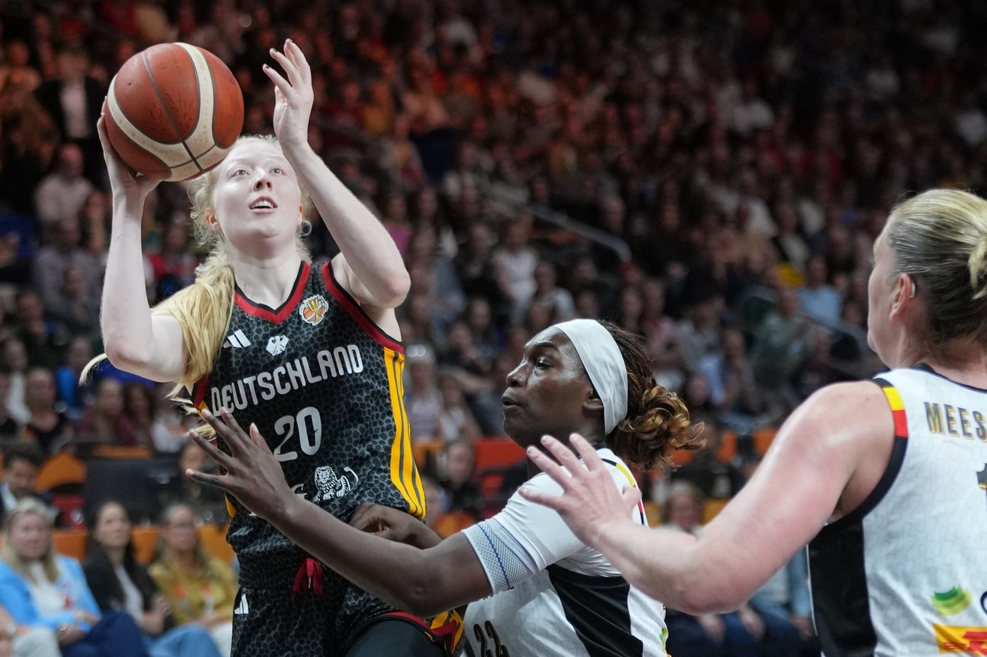 Germany beats Belgium 93-74 to reach women’s FIBA World Cup semifinals. US to play Spain in last 4 | iNFOnews.ca Germany beats Belgium 93-74 to reach women’s FIBA World Cup semifinals. US to play Spain in last 4 | iNFOnews.ca