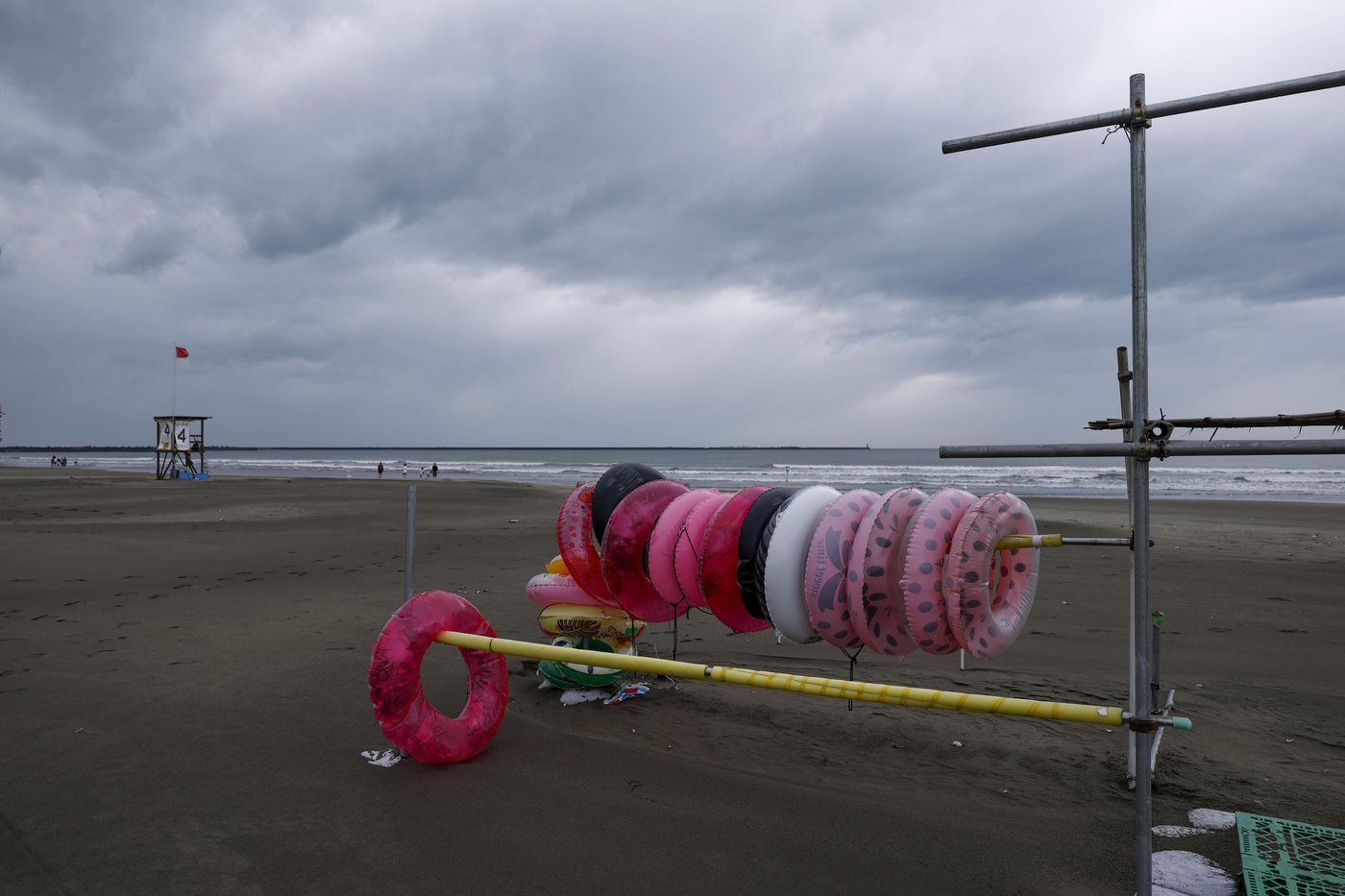 Tropical Storm Chan-hom weakens and departs Japan after causing power outages and injuries | iNFOnews.ca