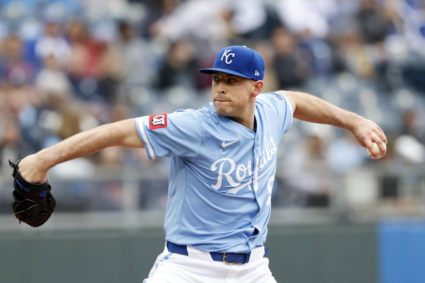 Alvarez’s long home run backs Brown’s solid start in Astros 7-3 win over Royals | iNFOnews.ca