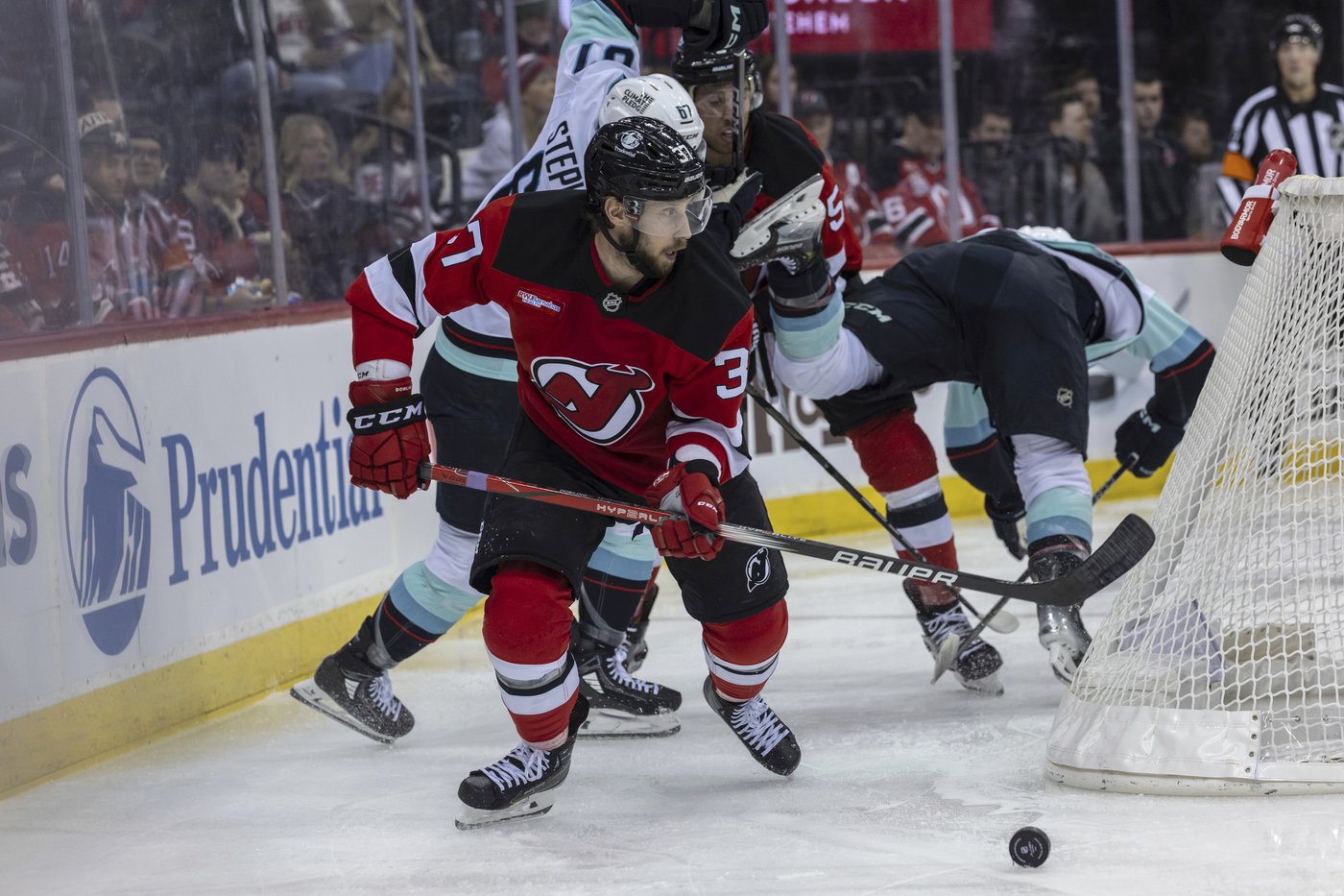 Meier scores tiebreaking goal early in 3rd period as Devils beat Kraken 3-2 | iNFOnews.ca