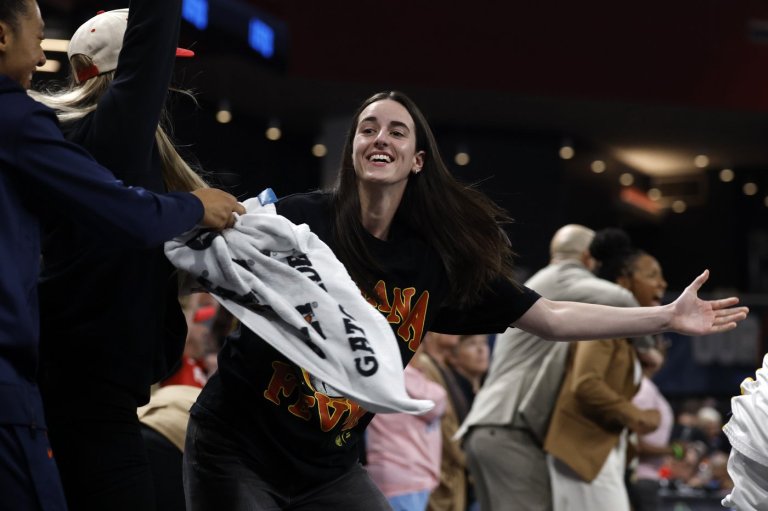 Despite losing Caitlin Clark and other key players to injury, Fever still reach WNBA semifinals | iNFOnews.ca