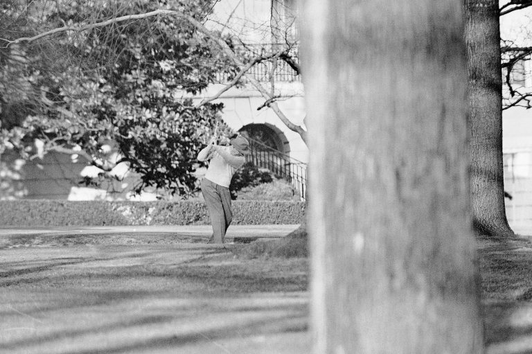From tennis to T-ball, the White House's South Lawn is no stranger to sports. But not like the UFC | iNFOnews.ca