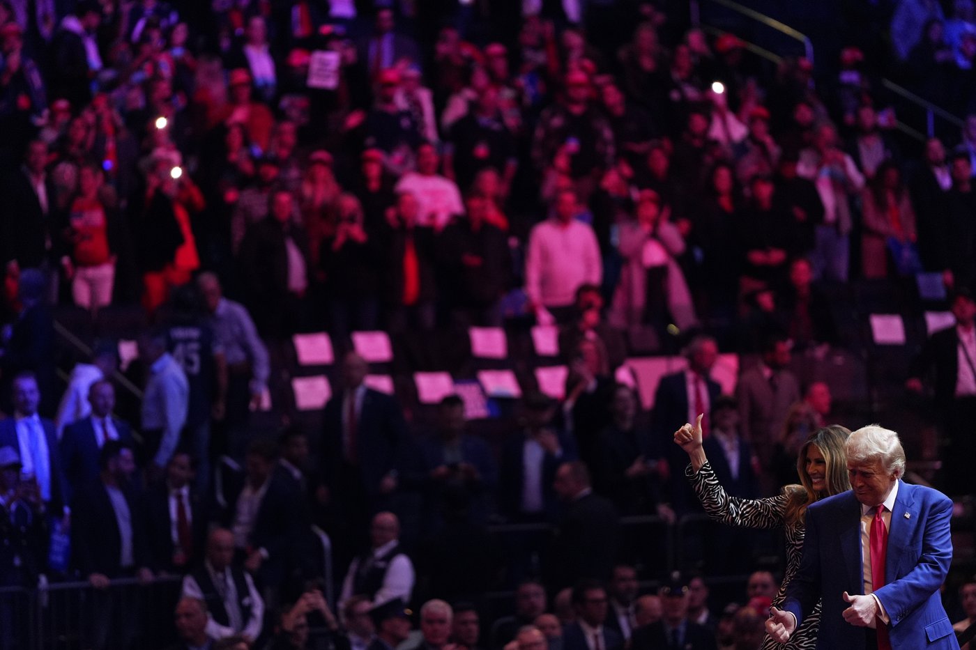 Trump's Madison Square Garden event features crude and racist insults | iNFOnews.ca Trump's Madison Square Garden event features crude and racist insults | iNFOnews.ca