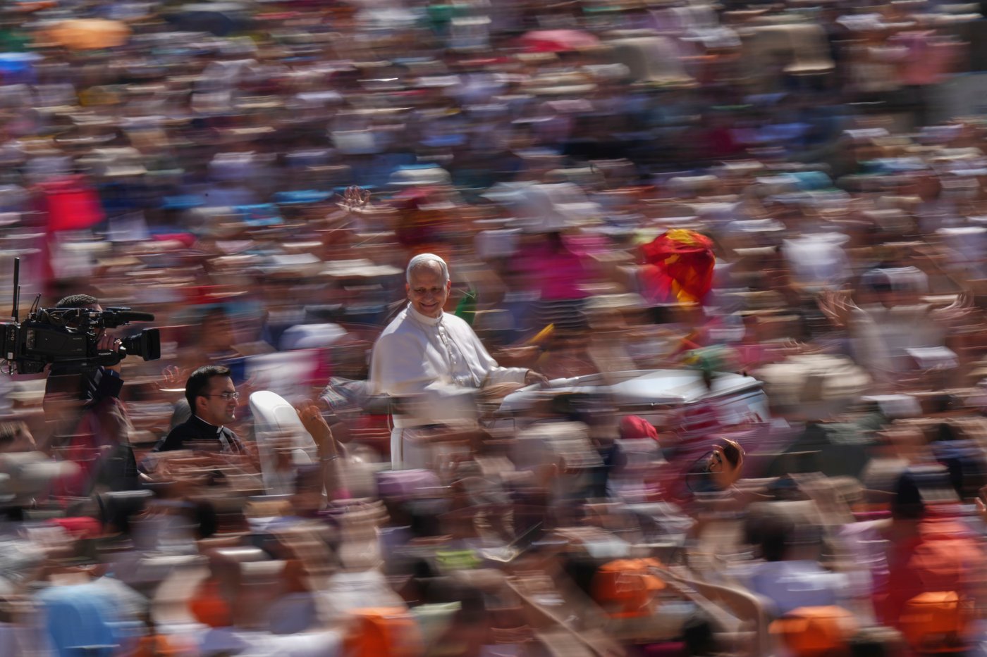 The American pope: Pope Leo XIV’s first year in photos | iNFOnews.ca