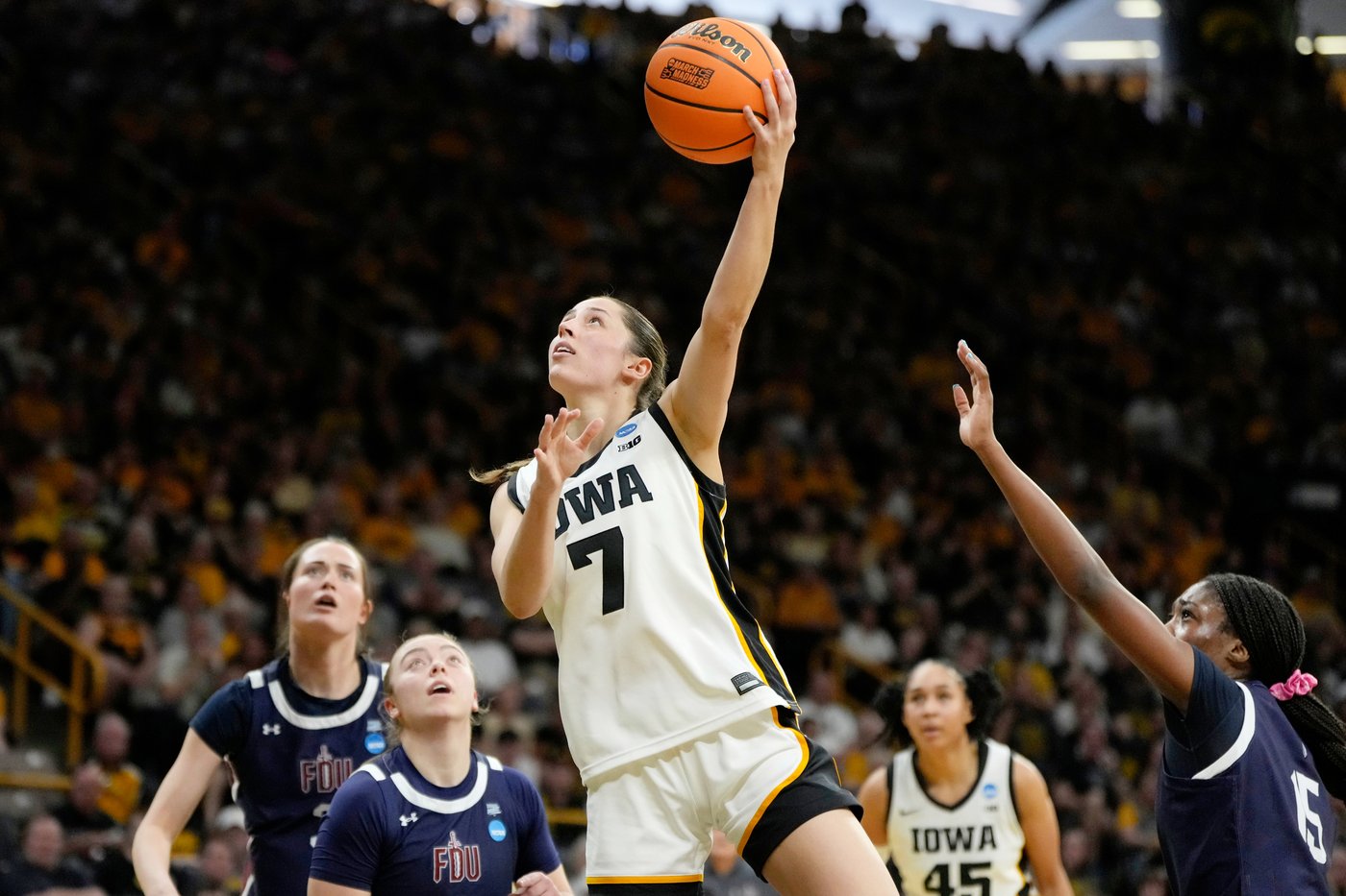 Second-seeded Iowa survives upset bid from No. 15 Fairleigh Dickinson, wins 58-48 in NCAA Tournament | iNFOnews.ca Second-seeded Iowa survives upset bid from No. 15 Fairleigh Dickinson, wins 58-48 in NCAA Tournament | iNFOnews.ca