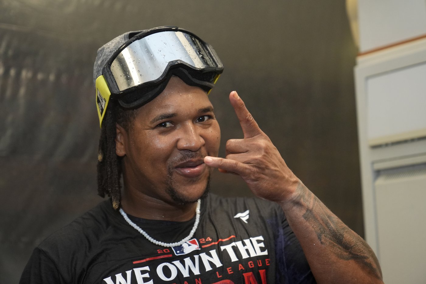 Cleveland Guardians clinch AL Central title when Royals lose to Giants | iNFOnews.ca
