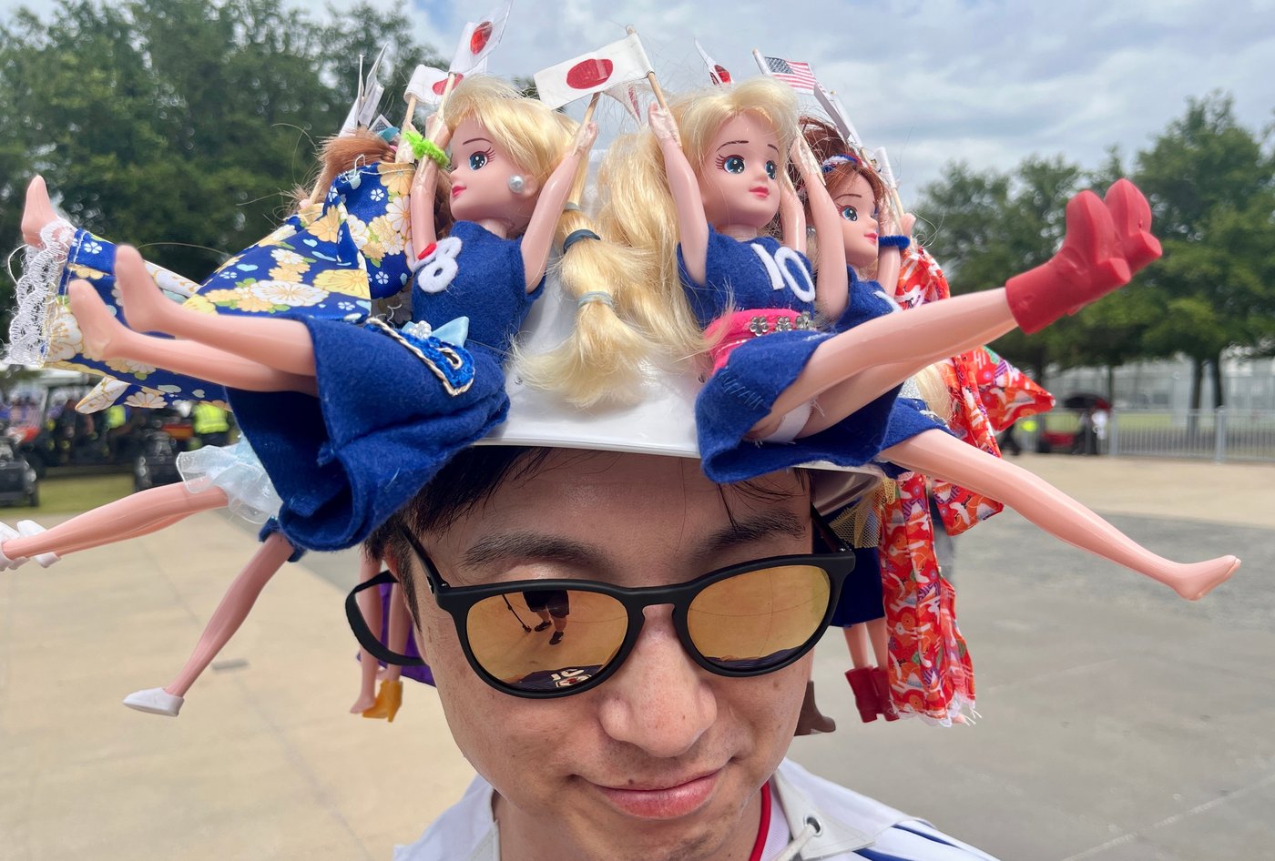 World Cup fans flood stadiums and fan zones with dazzling costumes, facepaint and flags - in photos | iNFOnews.ca