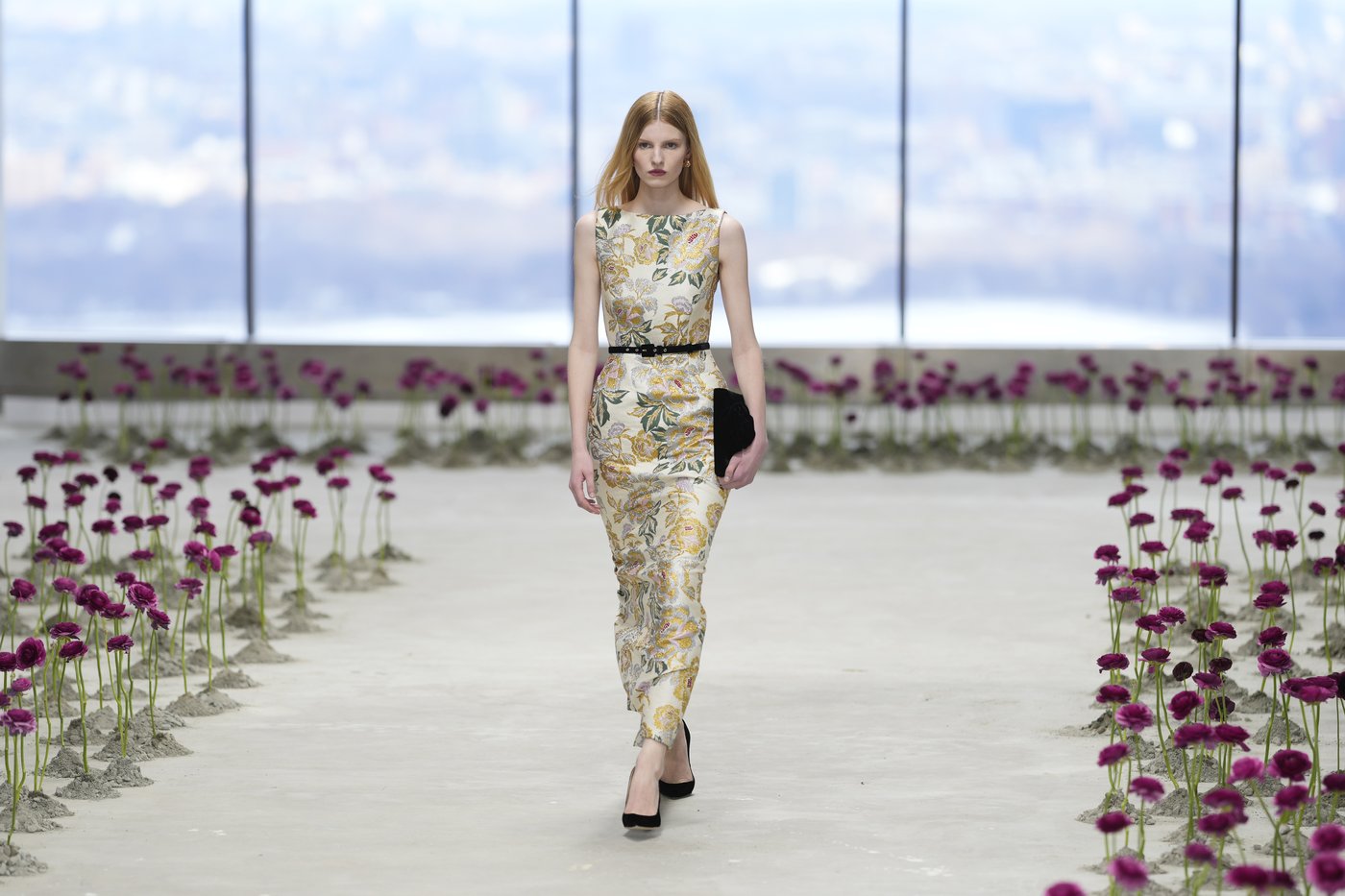 Carolina Herrera debuts new fall looks high above New York City | iNFOnews.ca