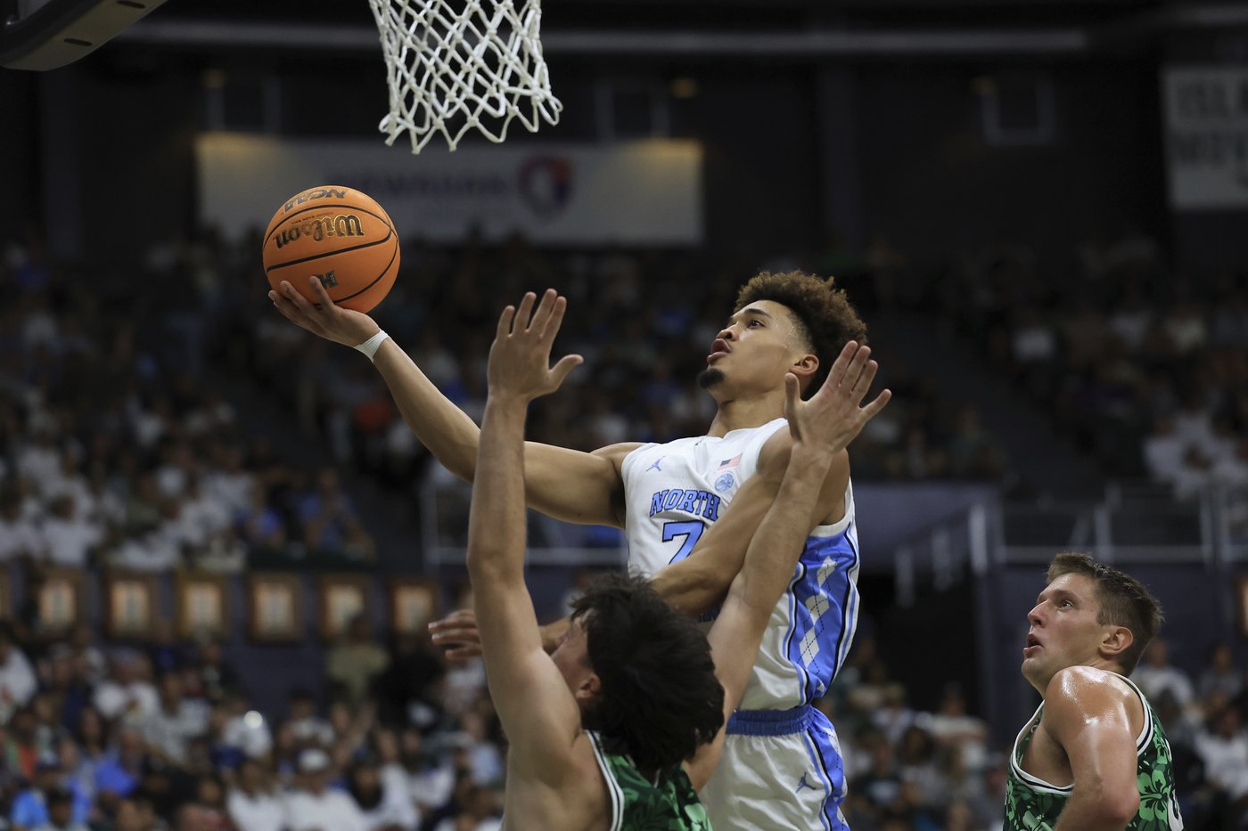 R.J. Davis leads No. 10 UNC past Hawaii 87-69, moves to fourth on Tar Heels' all-time scoring list | iNFOnews.ca