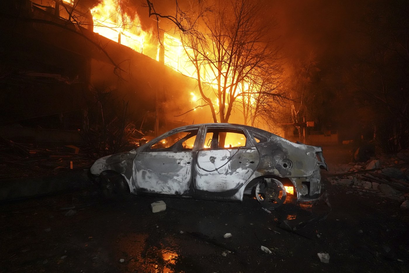 Russian attacks kill 3 and wound 64 as drones hit Kharkiv and other parts of Ukraine | iNFOnews.ca Russian attacks kill 3 and wound 64 as drones hit Kharkiv and other parts of Ukraine | iNFOnews.ca